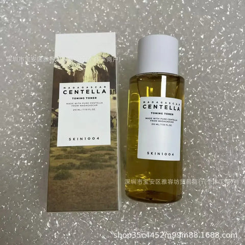 skin1004 Centella asiatica toner is gentle and acne-relieving, moisturizing, soothing and repairing barriers, wet compress 210ml