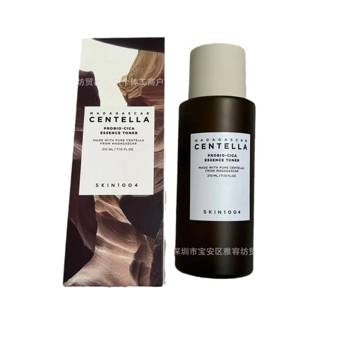 skin1004 Centella asiatica toner is gentle and acne-relieving, moisturizing, soothing and repairing barriers, wet compress 210ml