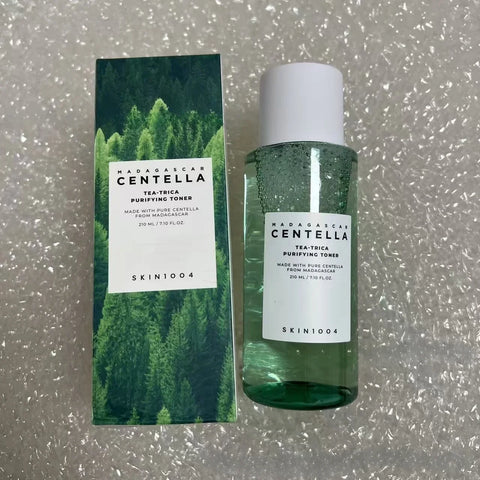 skin1004 Centella asiatica toner is gentle and acne-relieving, moisturizing, soothing and repairing barriers, wet compress 210ml