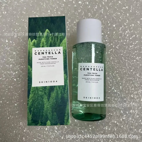 skin1004 Centella asiatica toner is gentle and acne-relieving, moisturizing, soothing and repairing barriers, wet compress 210ml